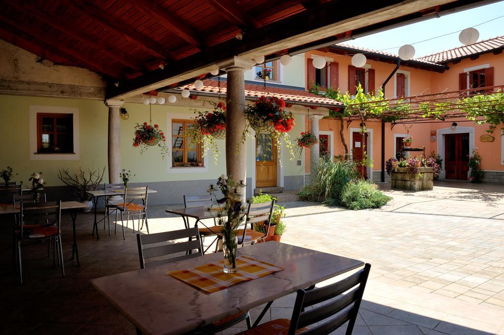 Tourist Farm Dujceva Domacija Villa Vremski Britof Exterior photo